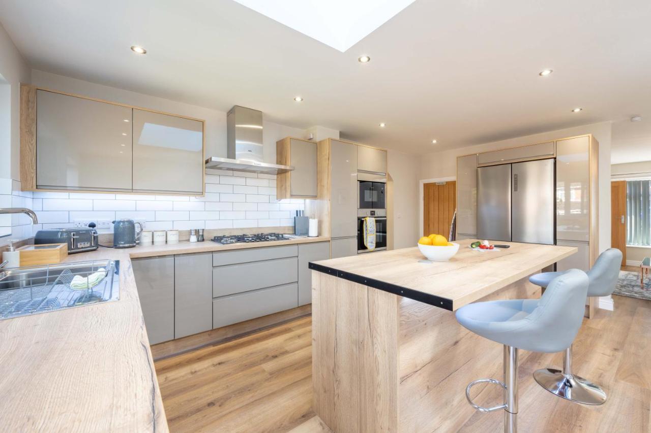 The Oaklands - Luxury Spacious 6-Bed, Near Solihull, Birmingham City, Jlr, Nec, Airport, Resorts World, Hs2 Kültér fotó