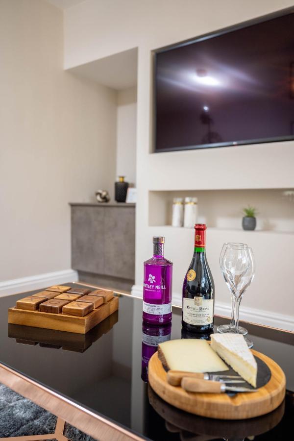 The Oaklands - Luxury Spacious 6-Bed, Near Solihull, Birmingham City, Jlr, Nec, Airport, Resorts World, Hs2 Kültér fotó