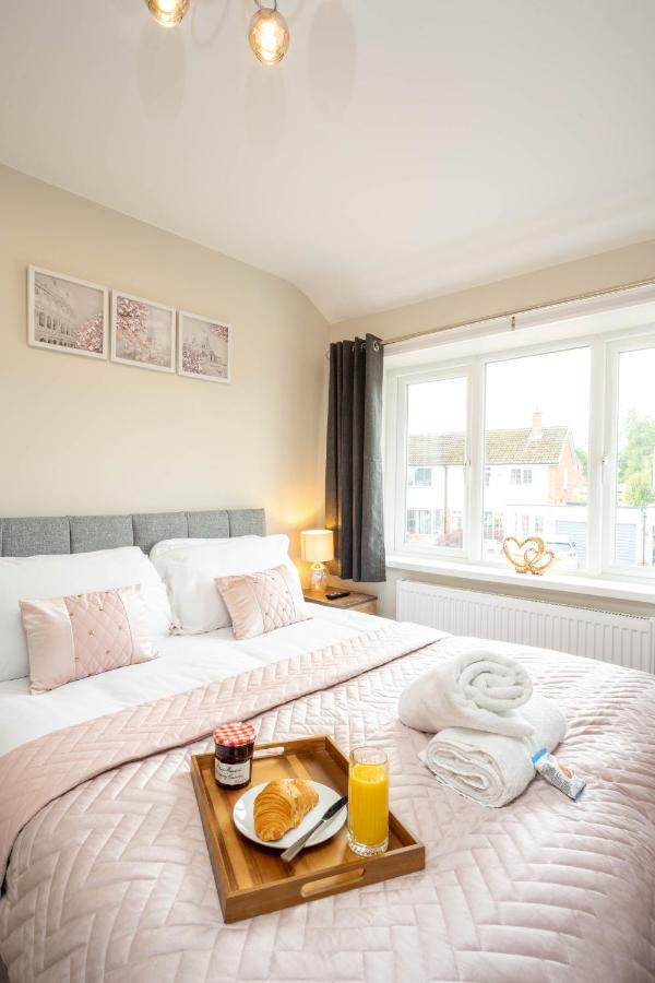 The Oaklands - Luxury Spacious 6-Bed, Near Solihull, Birmingham City, Jlr, Nec, Airport, Resorts World, Hs2 Kültér fotó