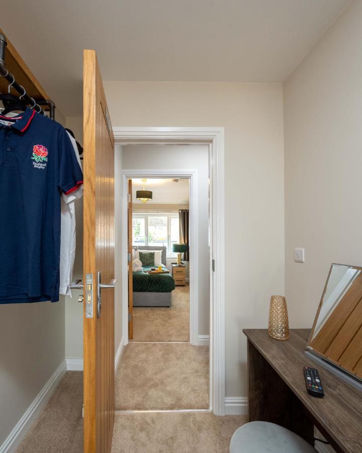 The Oaklands - Luxury Spacious 6-Bed, Near Solihull, Birmingham City, Jlr, Nec, Airport, Resorts World, Hs2 Kültér fotó