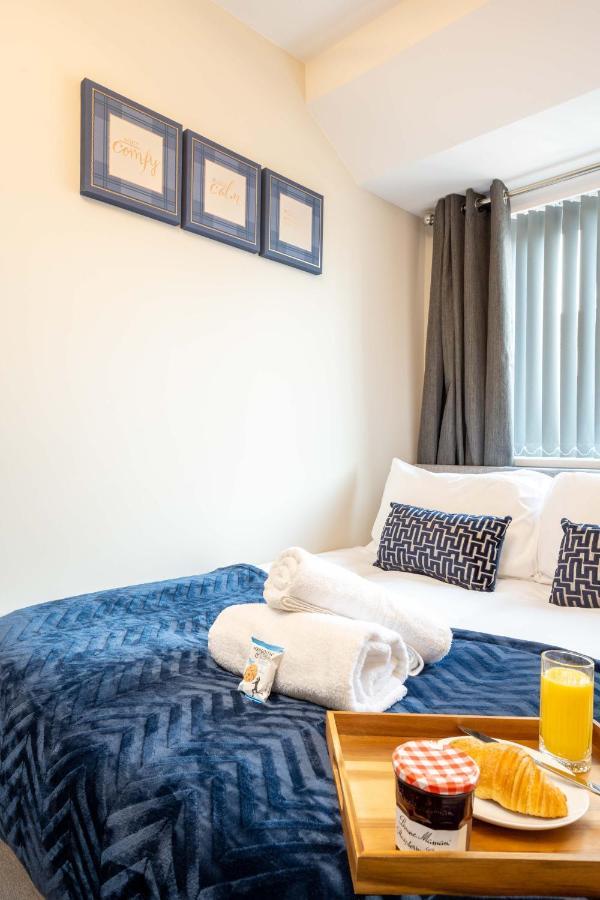 The Oaklands - Luxury Spacious 6-Bed, Near Solihull, Birmingham City, Jlr, Nec, Airport, Resorts World, Hs2 Kültér fotó